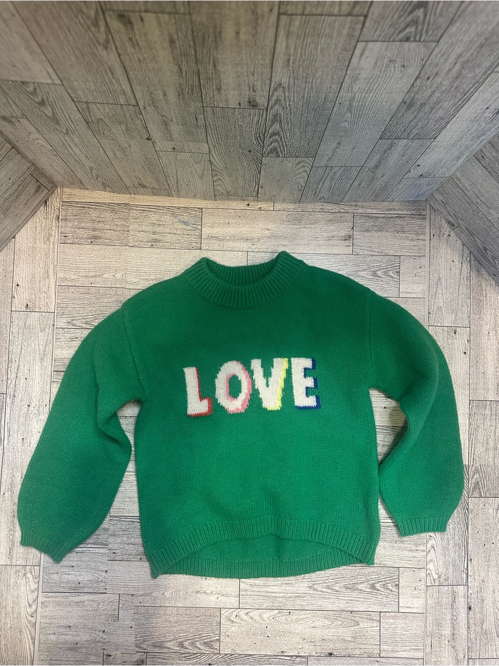 New wo tags Old Navy Green Knit Sweater with Multicolor LOVE Letters size 4T